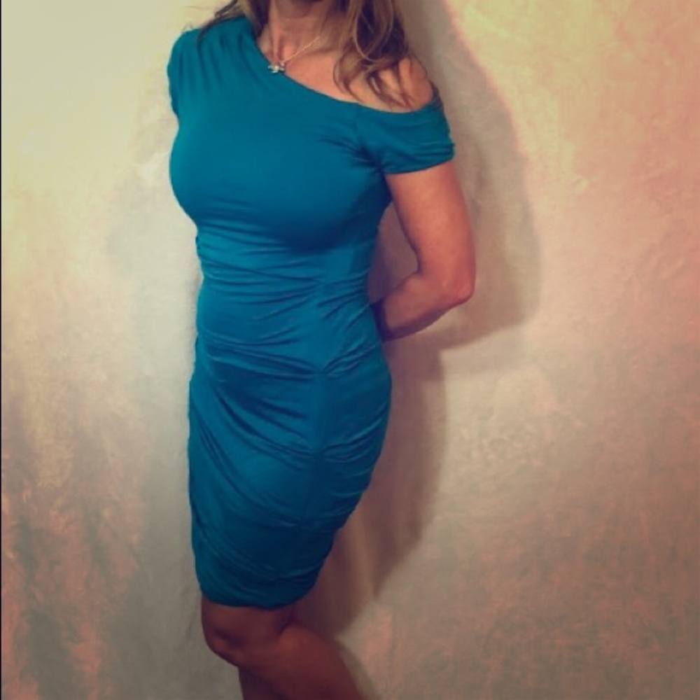 Bebe turquoise midi dress